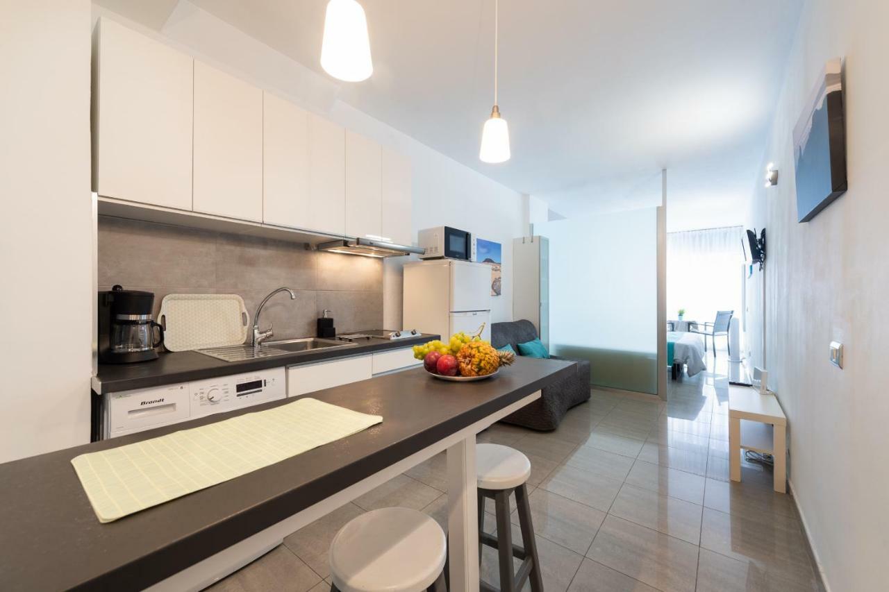 1St Line Studio Las Canteras Beach - Wifi Apartment Las Palmas de Gran Canaria Exterior foto